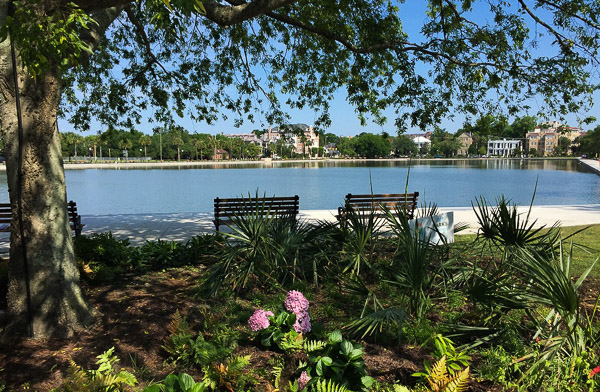 Fun things to do in Charleston : Colonial Lake.