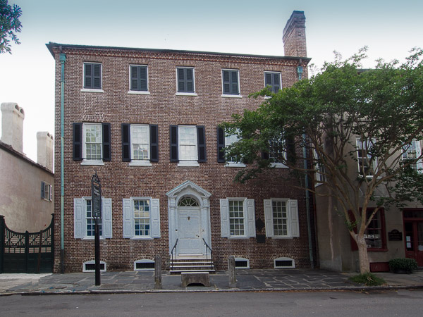Fun things to do in Charleston : Heyward-Washington House Museum.