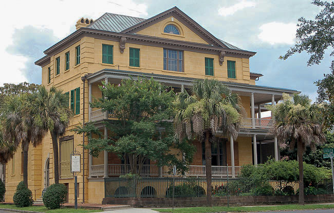 Fun things to do in Charleston : Aiken-Rhett House Museum.