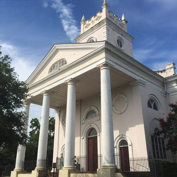 Fun things to do in Charleston : Cathedral of Saint Luke and Saint Paul.